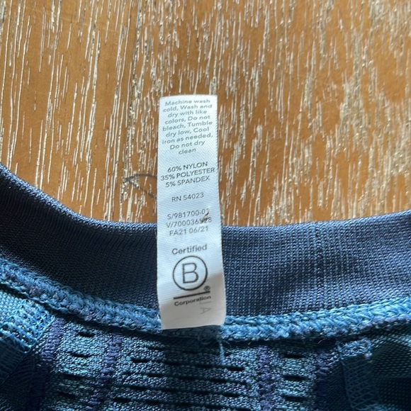 Athleta Allyson Felix Crop Top SZ XXs - Picture 4 of 6